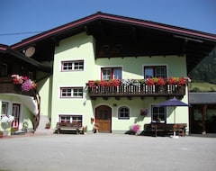 Otel Appartement Greti (Untertauern, Avusturya)