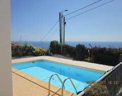 Toàn bộ căn nhà/căn hộ Calheta - Casa Iva 3 Bedroom, 3 Bathroom House With Swimming Pool And Sea Views (Prazeres, Bồ Đào Nha)