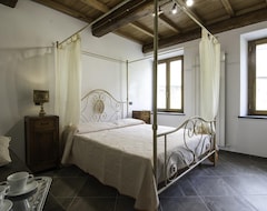 Bed & Breakfast Le Casine del Borgo (Fabbriche di Vallico, Italy)