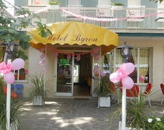 Khách sạn Byron (Cesenatico, Ý)