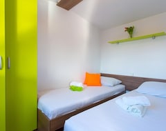 Khách sạn Premium Mobile Homes Zelena Laguna (Funtana, Croatia)