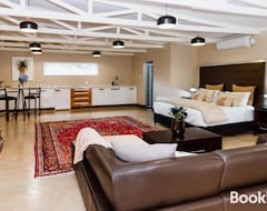 Huoneistohotelli Munro Studio Apartment (Port Elizabeth, Etelä-Afrikka)