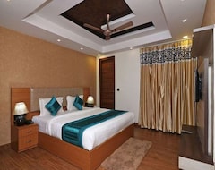 Hotel Capital O 13731 Palazzo Inn (Delhi, India)