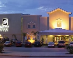 Hotel Fresno Galerias (Torreon, Mexico)