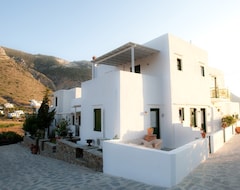Huoneistohotelli villa Areto (Kamares, Kreikka)