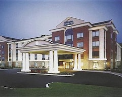 Holiday Inn Express & Suites Shelbyville, an IHG Hotel (Shelbyville, USA)