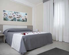 Hotel La Vie En Rose Residence (Pompeya, Italia)