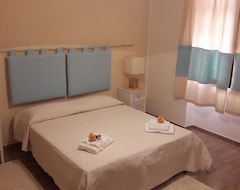 Otel Camere Vacanze Acqua Chiara (Porto Torres, İtalya)