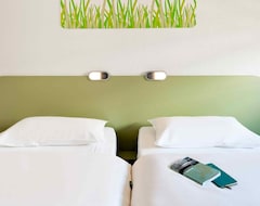 Hotel ibis budget Laval (Laval, France)