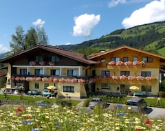 Khách sạn Wanderhotel Erika (Wagrain, Áo)