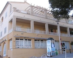 Hotel Apartamentos Niza (Paguera, Spain)