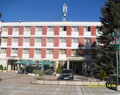 Khách sạn Hotel Pravets Palace (Pravec, Bun-ga-ri)