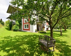 Toàn bộ căn nhà/căn hộ Quiet House With Lots Of Garden And Tree House For Children (Zandt, Đức)