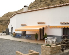 Casa rural Cuevalia (Cortes y Graena, İspanya)