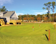 Khách sạn Kilmarlic Golf Cottage (Powells Point, Hoa Kỳ)