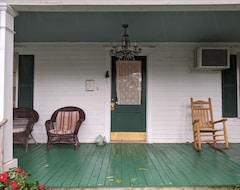 Casa/apartamento entero 120 Year Old Historic 2 Story Home Close To The Buffalo National River (Jasper, EE. UU.)