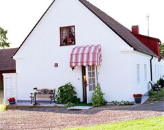 Hotel Ekenäs Gård på Österlen (Kivik, Sweden)