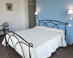 Bed & Breakfast Villamarea (Francavilla al Mare, Italija)
