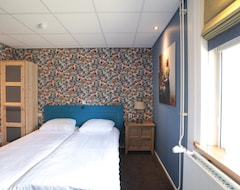 Otel West Inn (Hippolytushoef, Hollanda)