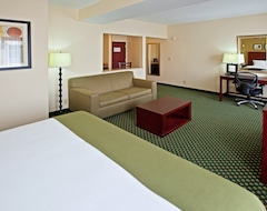 Hotel Holiday Inn Express & Suites Indianapolis - East (Indianapolis, USA)