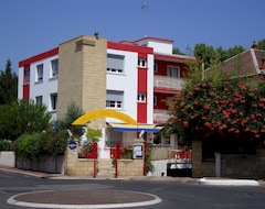 Khách sạn Hôtel Les Myrtes (Montpellier, Pháp)