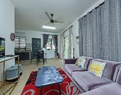 Hotel Oyo Home 90682 Liliz Mambang Farmstay (Jerantut, Malaysia)