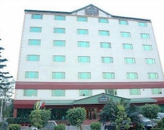 A' Hotel Ludhiana (Ludhiana, Hindistan)
