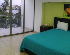 Khách sạn Ramada by Wyndham Acapulco Hotel & Suites (Acapulco, Mexico)