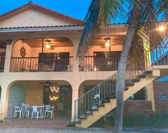 Casa/apartamento entero Welcome To Reynas Paradise! (Key Colony Beach, EE. UU.)
