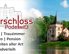 Khách sạn Wasserschloss Podelwitz (Colditz, Đức)