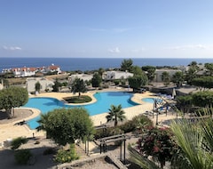 Casa/apartamento entero Apartamento con piscina compartida y vistas al mar (Luz, Portugal)