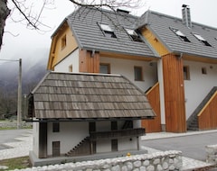 Toàn bộ căn nhà/căn hộ Cezsoca (Čezsoča, Slovenia)