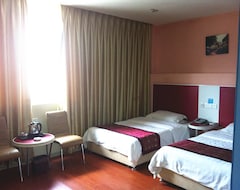 Xiangtai Express Hotel (Fuqing, Çin)
