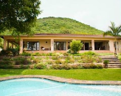 Khách sạn Abangane Guest Lodge (Hazyview, Nam Phi)
