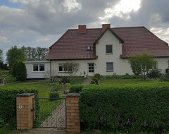 Toàn bộ căn nhà/căn hộ Ferienwohnung Im Zanderhaus (Hohen Sprenz, Đức)