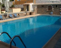 Otel Villa Margarita (Spetses, Yunanistan)