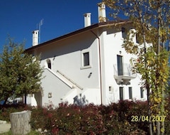 Casa rural Locanda dell'Asino d'oro (Introdacqua, Ý)
