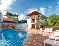 Hotel Bahía Pinorroa (Capurgana, Kolombiya)