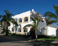 Khách sạn Hotel Cerritos Resort (Mazatlán, Mexico)