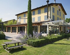Hotel Chef House (Modena, Italy)