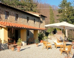 Hele huset/lejligheden Authentic Tuscan Country Home Situated Between Pistoia And Lucca (Pescia, Italien)