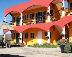 Lejlighedshotel Olas de Cerritos (Todos Santos, Mexico)