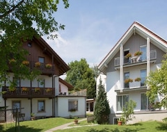 Toàn bộ căn nhà/căn hộ Gastehaus Huber (Immenstaad, Đức)