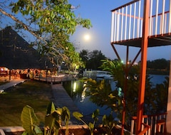 Khách sạn Lamanai Hotel & Marina (Orange Walk, Belize)