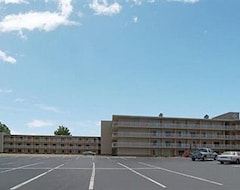 Motel Ambassadors Inn & Suites (Virginia Beach, ABD)