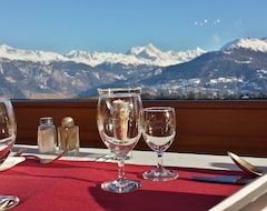 https://www.hotel-splendide.com/en/hotel-restaurant-3-etoiles-crans-montana/ (Crans-Montana, Switzerland)
