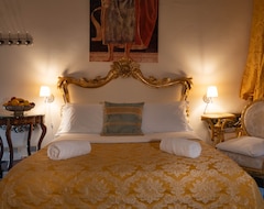 Otel San Giorgio Rooms (Cenova, İtalya)