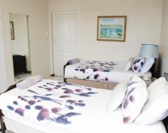 Hotel 17 Stella Maris Seaside @ Vans (Durban, Sudáfrica)