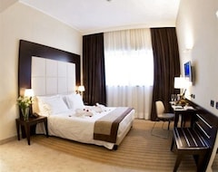 Khách sạn iH Hotels Milano Watt 13 (Milan, Ý)
