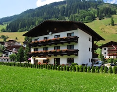 Hotel Scheiber (St. Jakob im Defereggental, Austria)